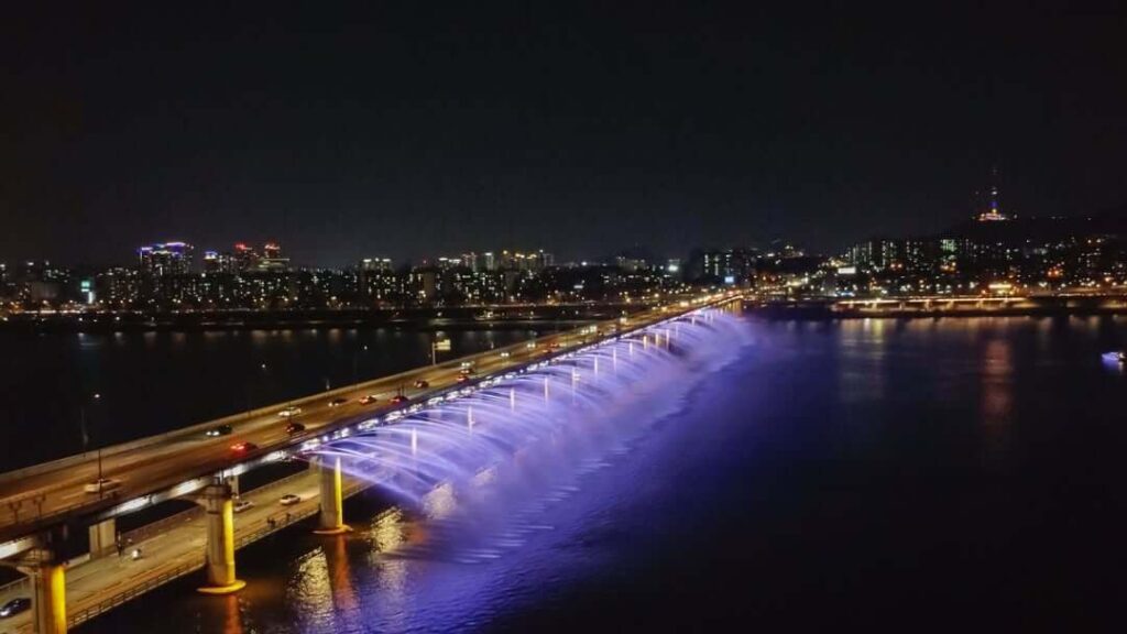 盤浦大橋 月光レインボー噴水