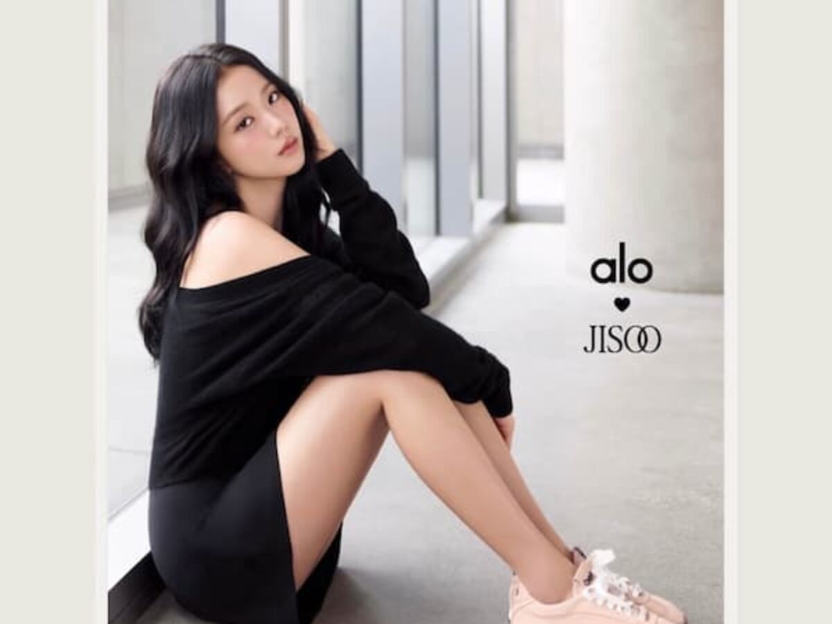 alo✖️JISOO🎀アメリカ・ロサンゼルス発の高級ヨガブランド AloYogaが