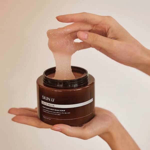Skin U｜イノセントビタミン カプセル パフュームスクラブ