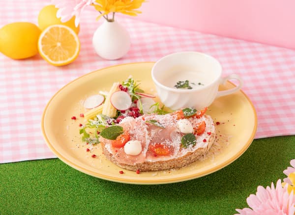 生ハムオープンサンド