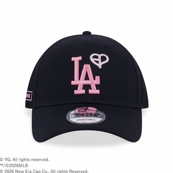 940 BLACKPINK X MLB CHIWHI BLACK