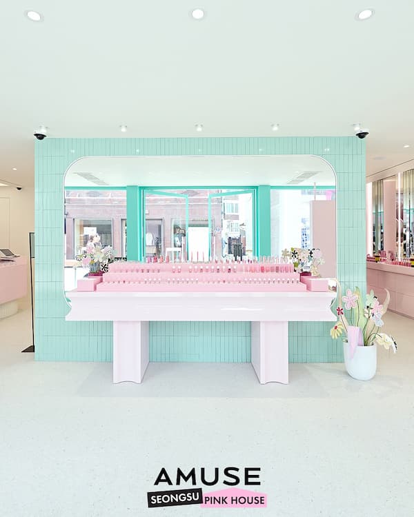 AMUSE  聖水 PINK HOUSE